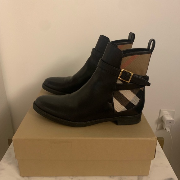 Pryle Equestrian Check Ankle Booties - Picture 1 of 5